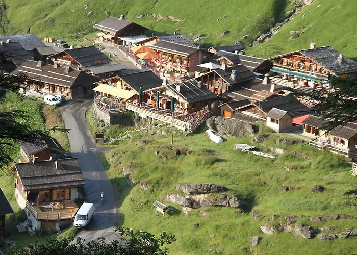 Genepi Apartment *